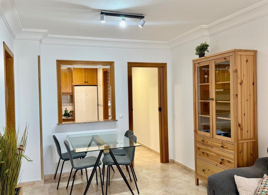 Resale - Apartment - Villajoyosa