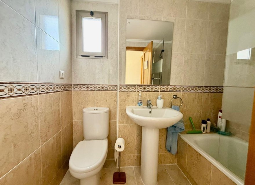 Resale - Apartment - Villajoyosa