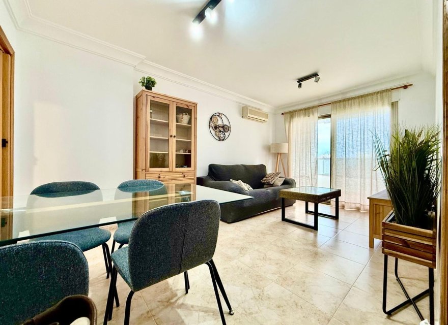 Resale - Apartment - Villajoyosa