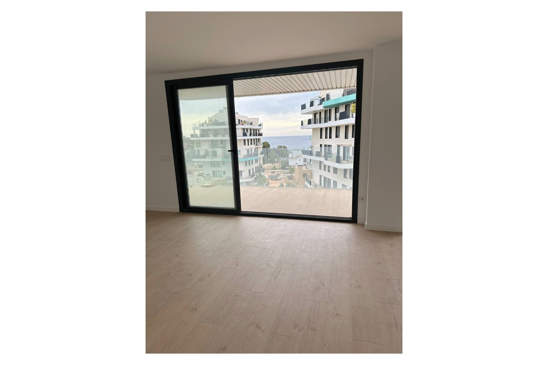 Resale - Apartment - Villajoyosa