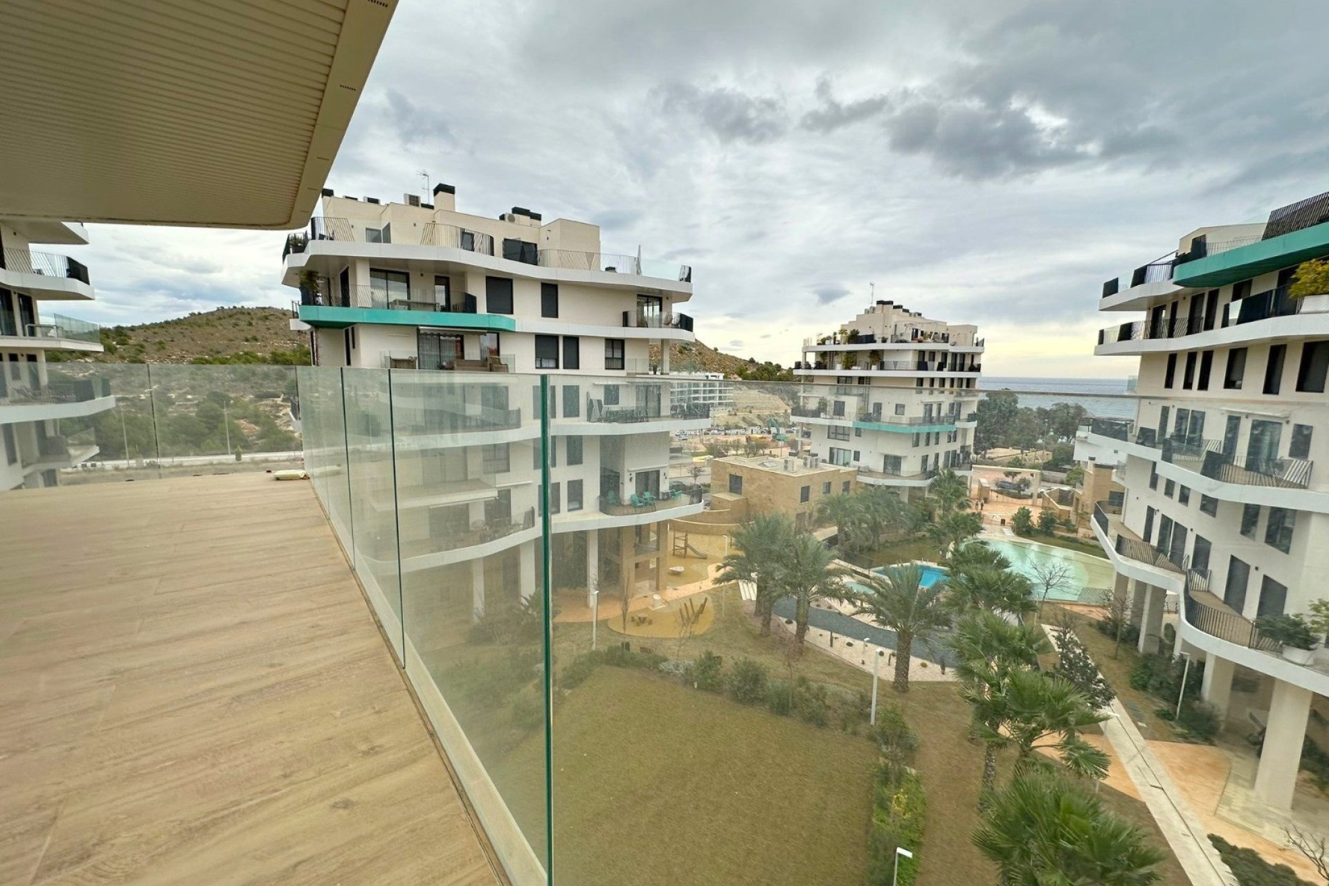 Resale - Apartment - Villajoyosa