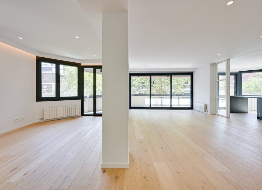 Resale - Apartment - Zona Alta