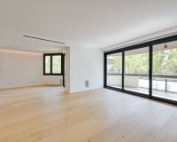 Resale - Apartment - Zona Alta