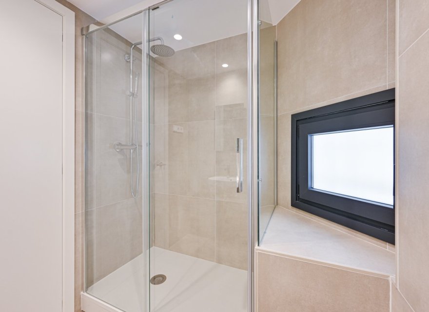 Resale - Apartment - Zona Alta