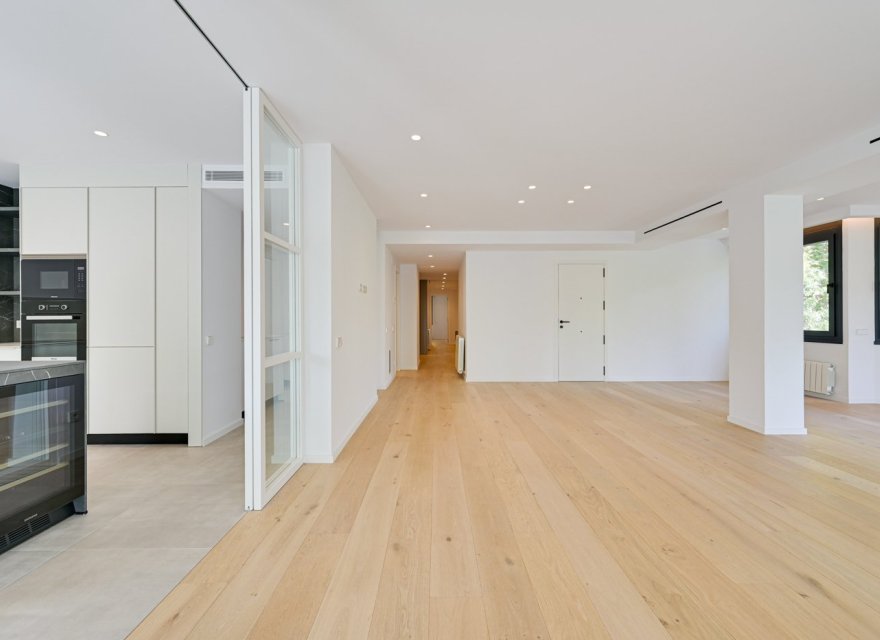 Resale - Apartment - Zona Alta