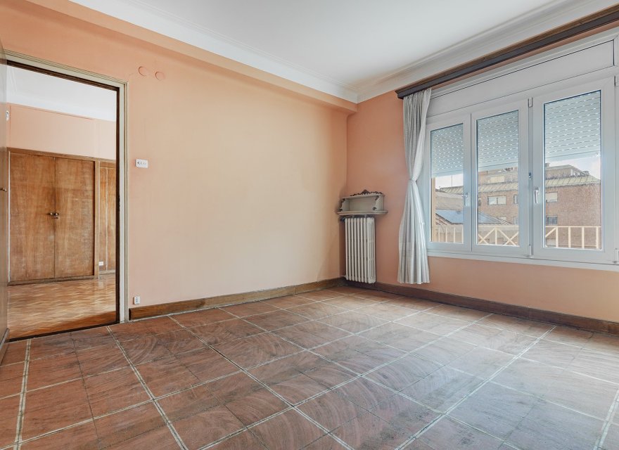 Resale - Apartment - Zona Alta