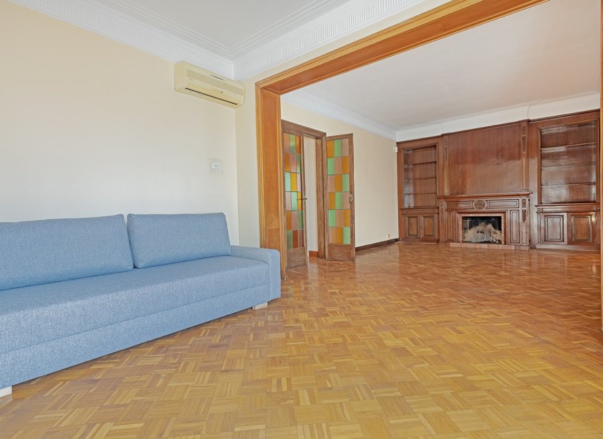 Resale - Apartment - Zona Alta