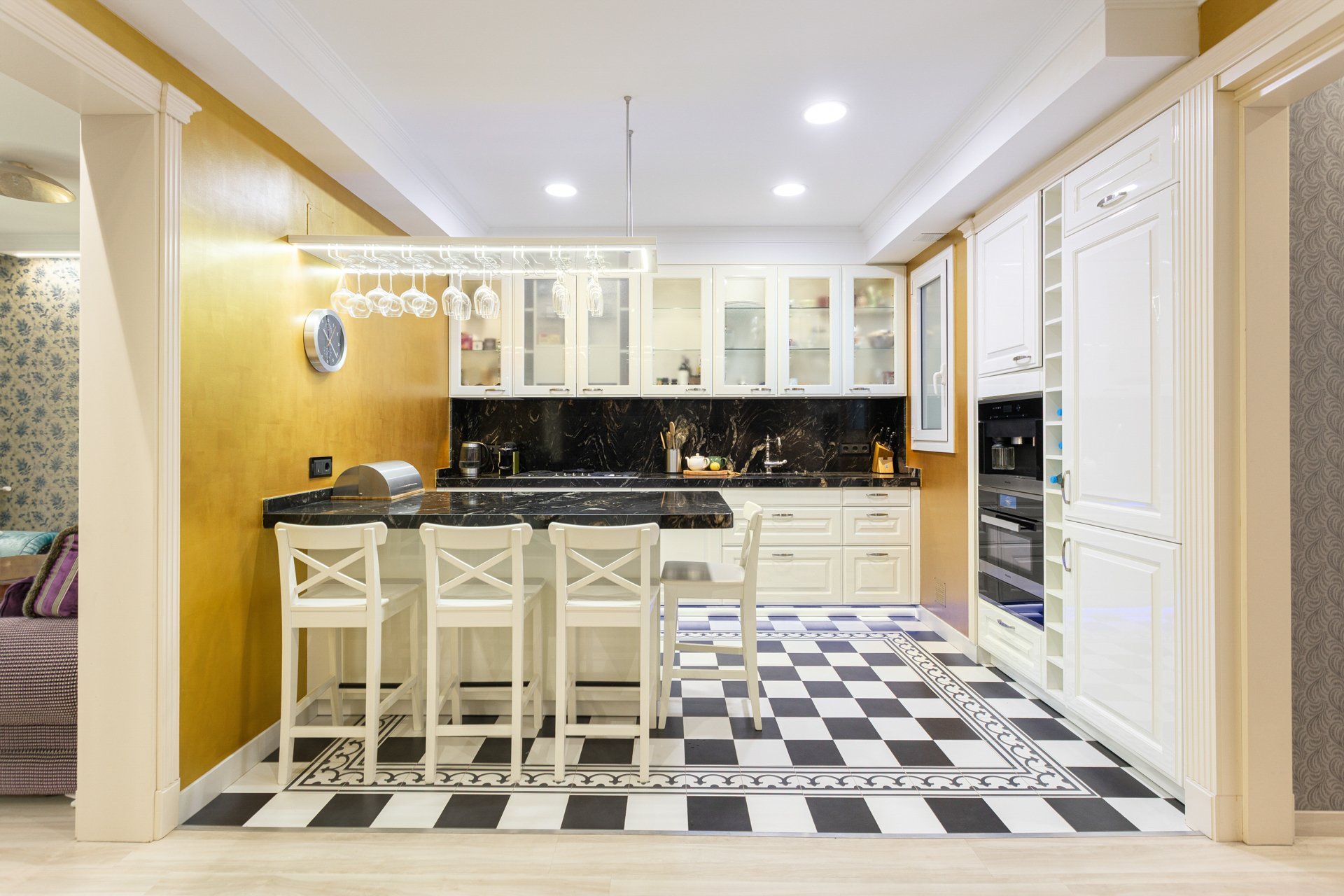 Resale - Apartment - Zona Alta