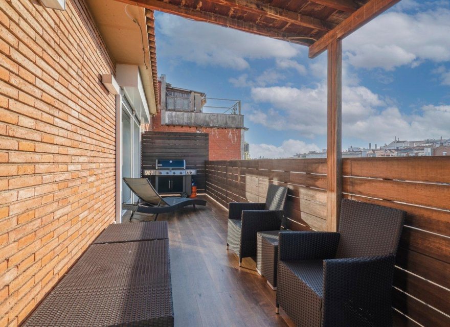 Resale - Apartment - Zona Alta