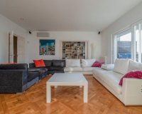 Resale - Apartment - Zona Alta