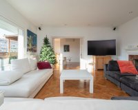 Resale - Apartment - Zona Alta