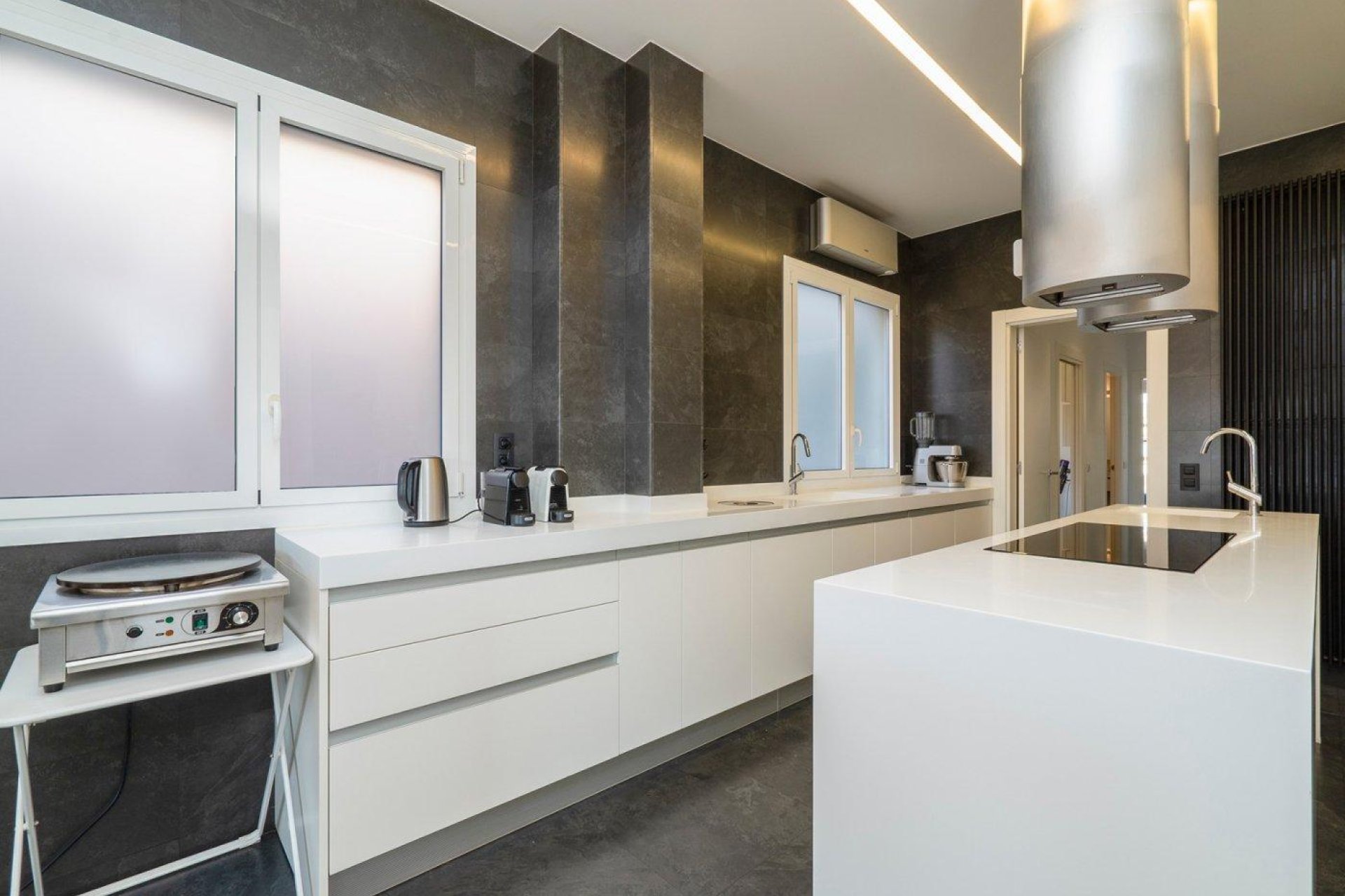 Resale - Apartment - Zona Alta