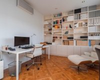 Resale - Apartment - Zona Alta