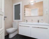 Resale - Apartment - Zona Alta