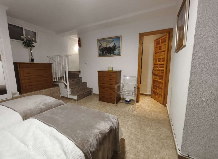 Resale - Bungalow - Guardamar del Segura - Urbanizaciones