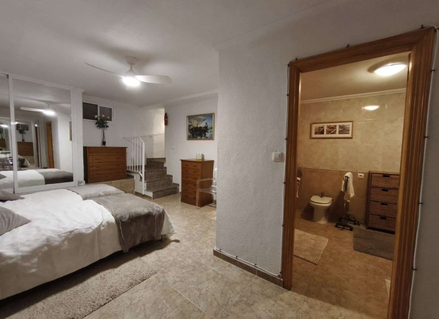 Resale - Bungalow - Guardamar del Segura - Urbanizaciones