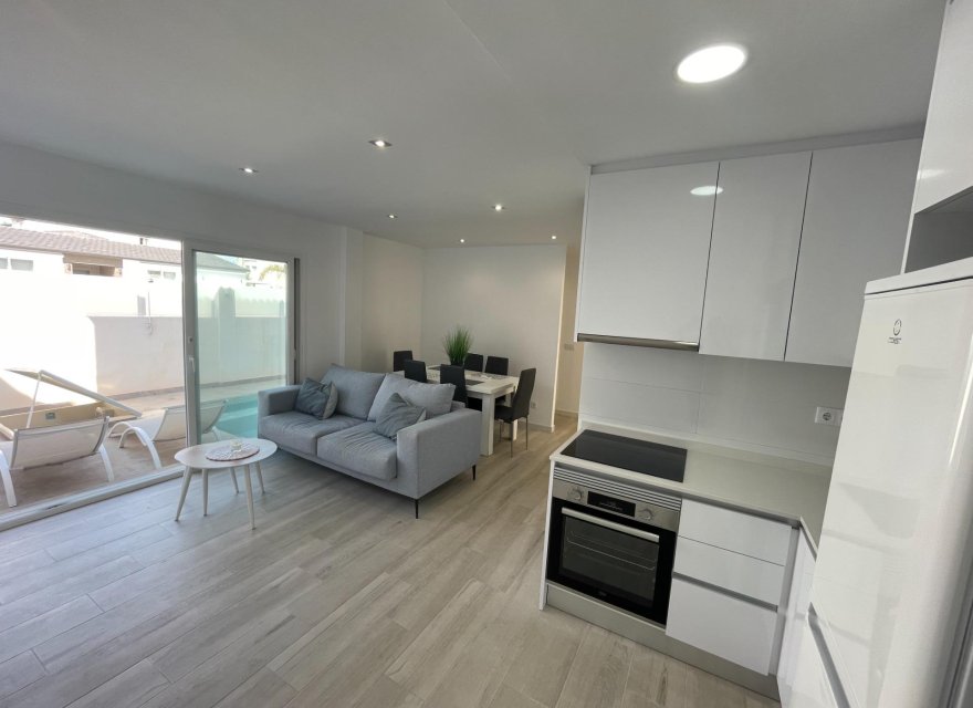 Resale - Bungalow - Orihuela Costa - La Regia