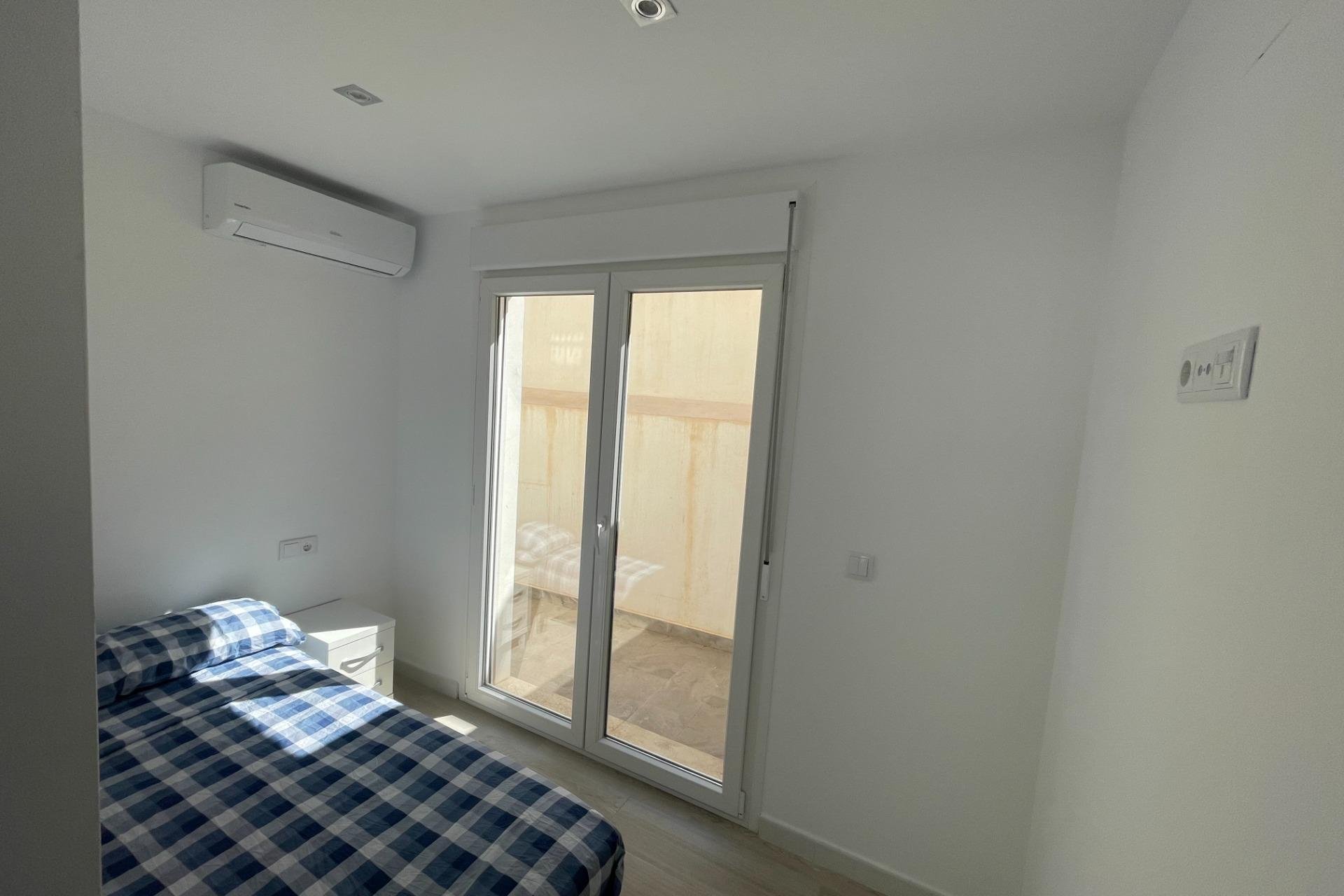 Resale - Bungalow - Orihuela Costa - La Regia
