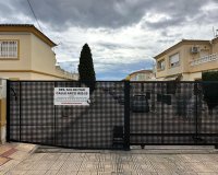 Resale - Bungalow - Orihuela Costa - Los Almendros-la Florida