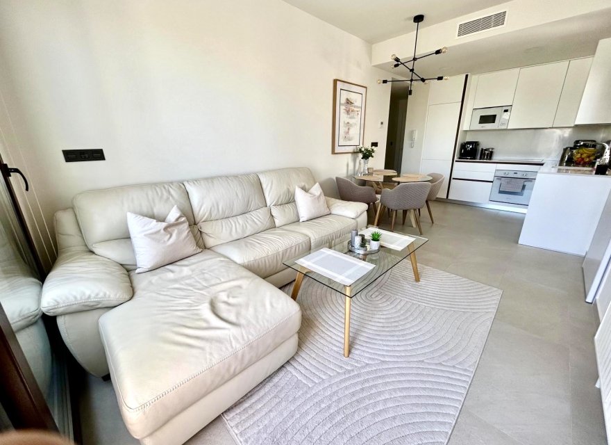 Resale - Bungalow - Torrevieja