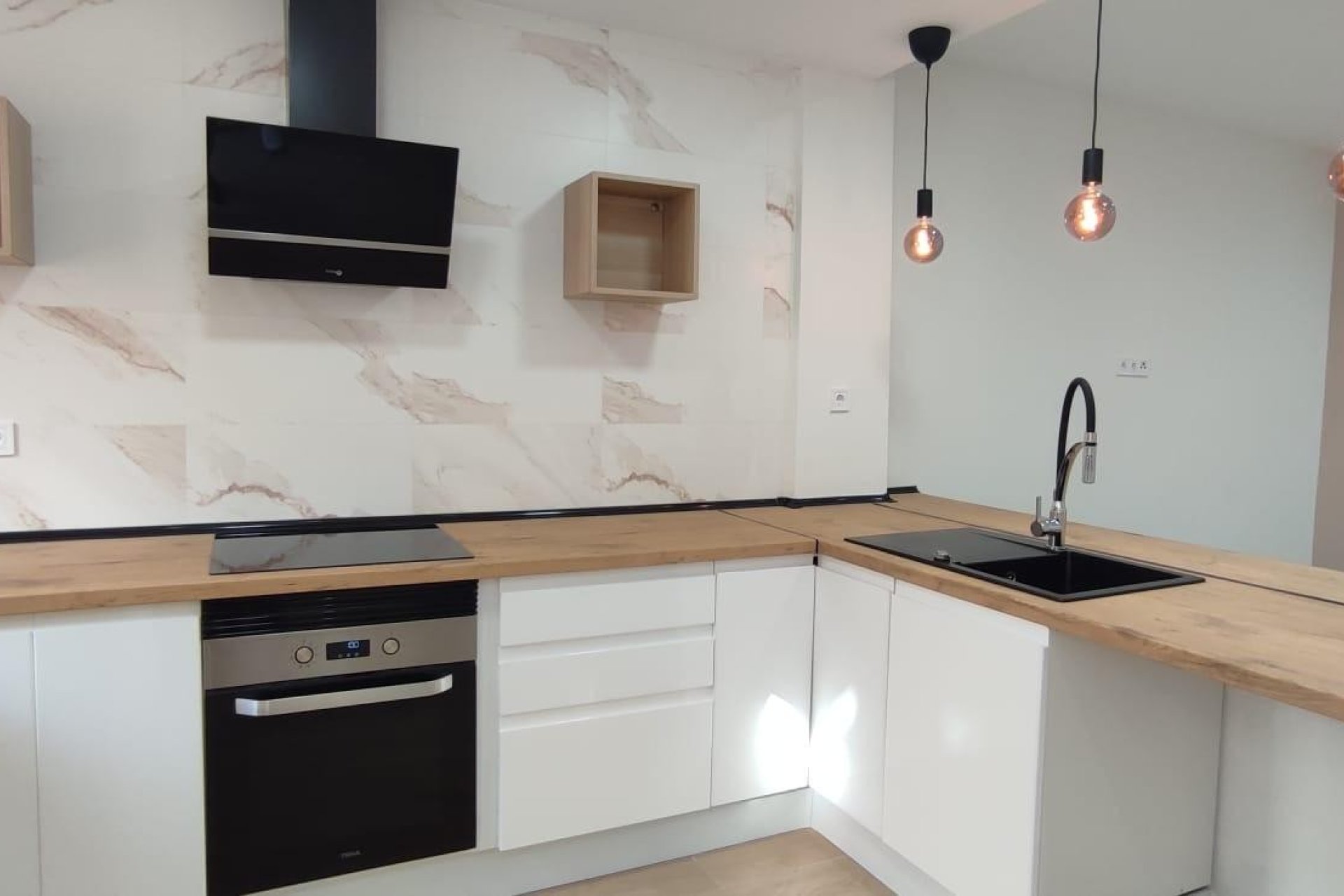 Resale - Bungalow - Valencia - Benimamet