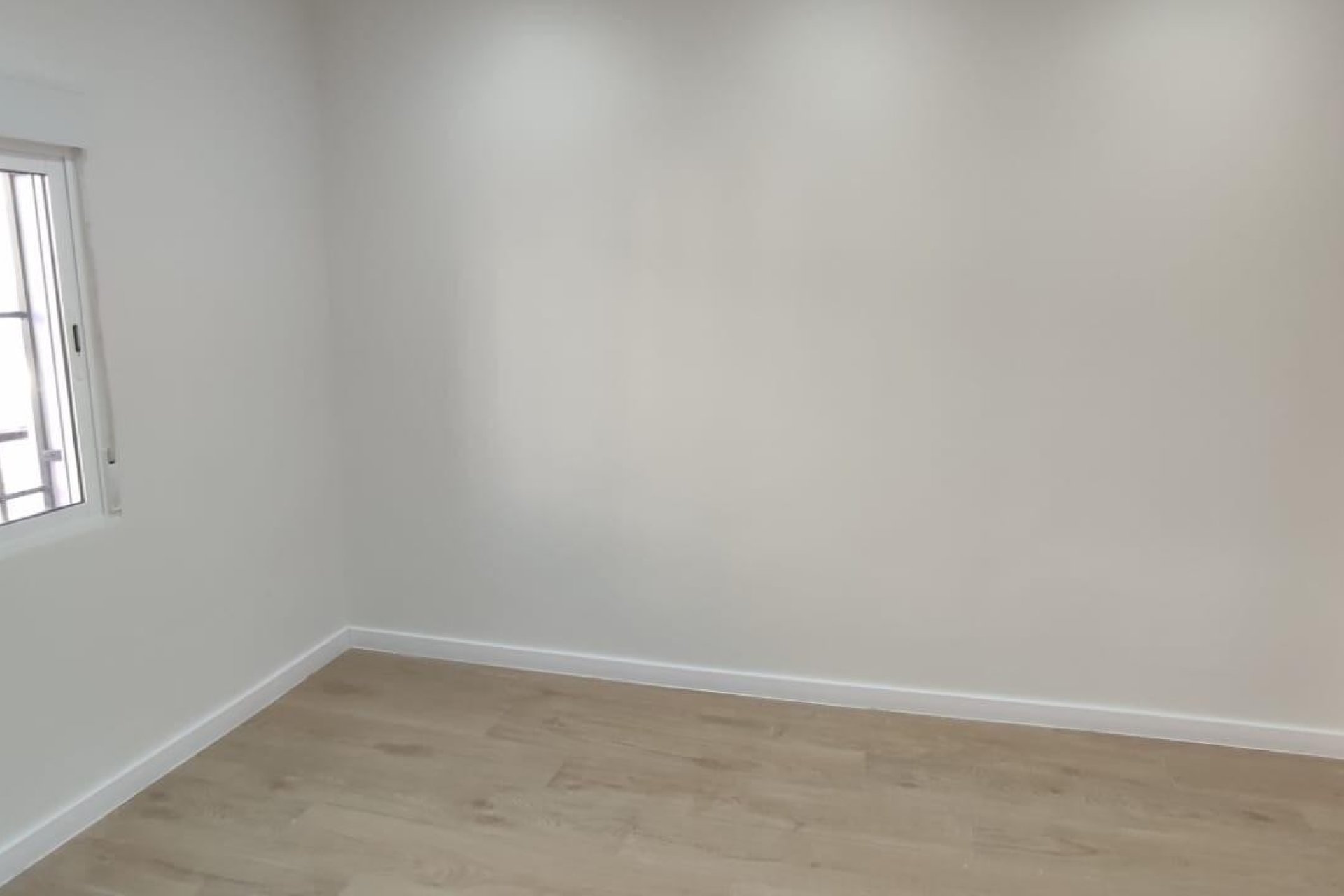 Resale - Bungalow - Valencia - Benimamet