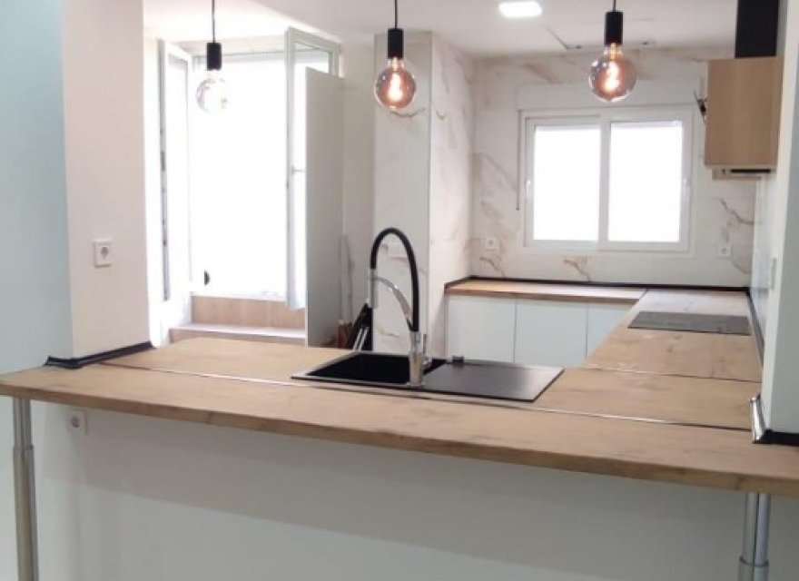 Resale - Bungalow - Valencia - Benimamet