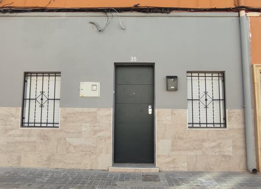 Resale - Bungalow - Valencia - Benimamet