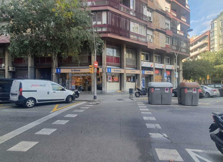 Resale - Commercial - Eixample