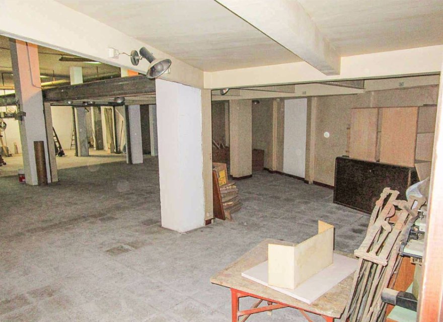 Resale - Commercial - Eixample