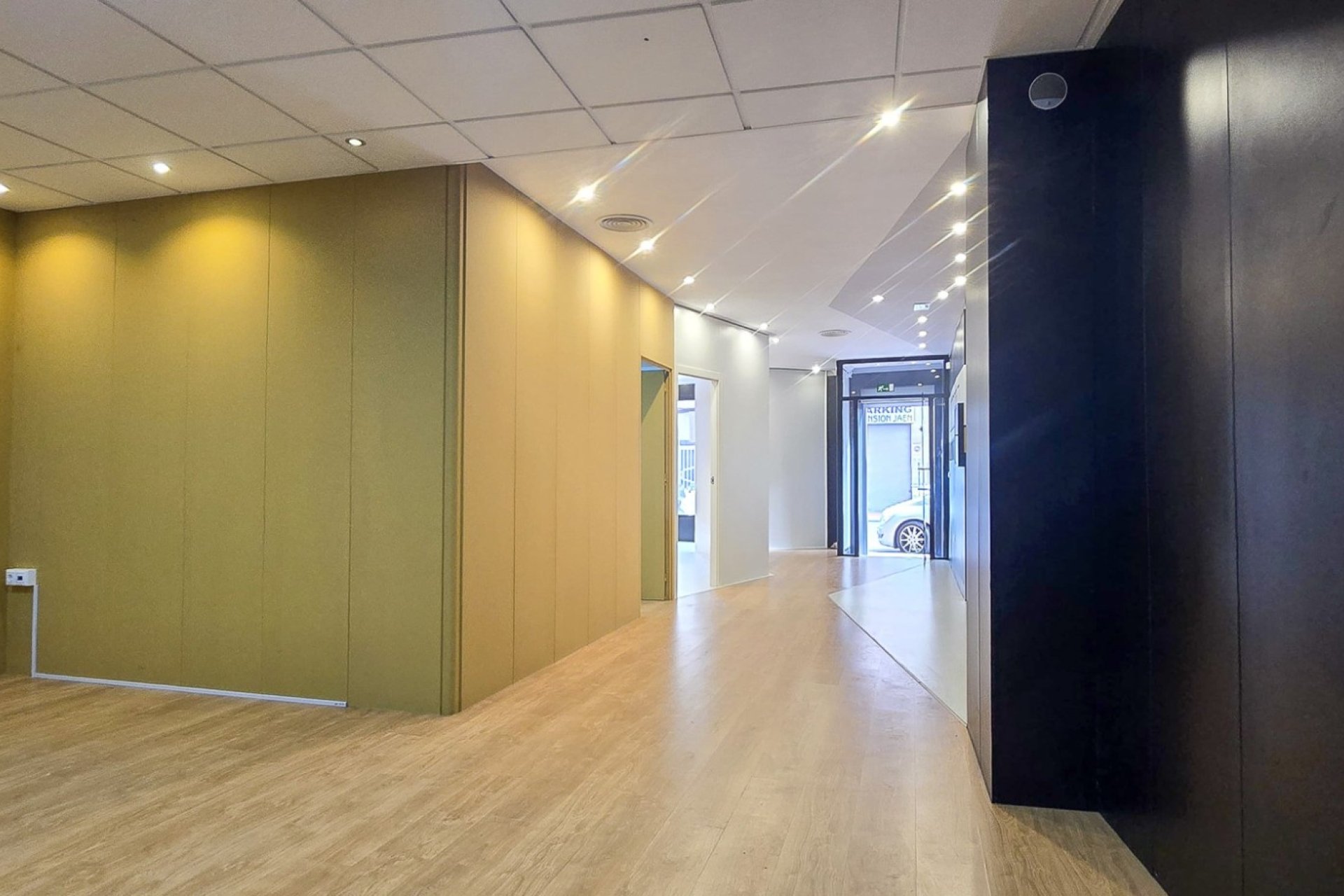 Resale - Commercial - Guardamar del Segura - Center