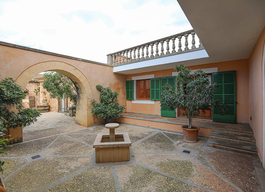 Resale - Commercial - Llucmajor