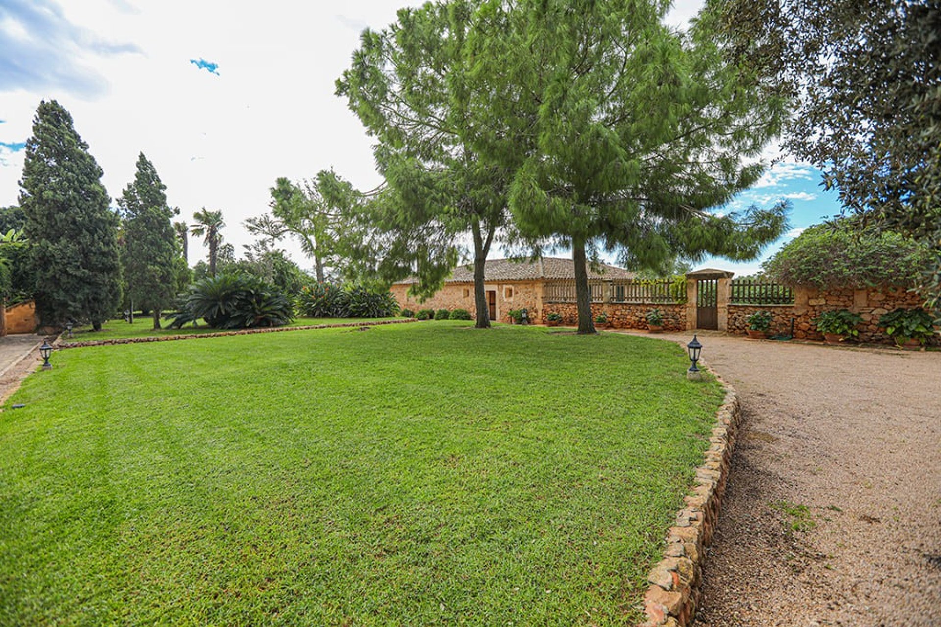 Resale - Commercial - Llucmajor