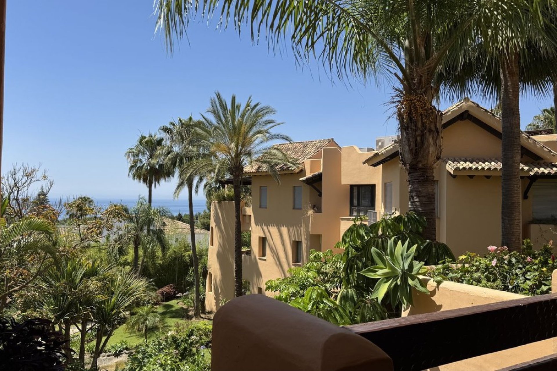 Resale - Commercial - Marbella - Costa del Sol