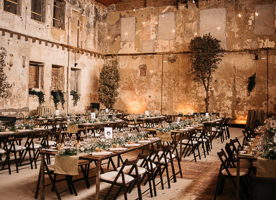 Resale - Commercial - Rubi