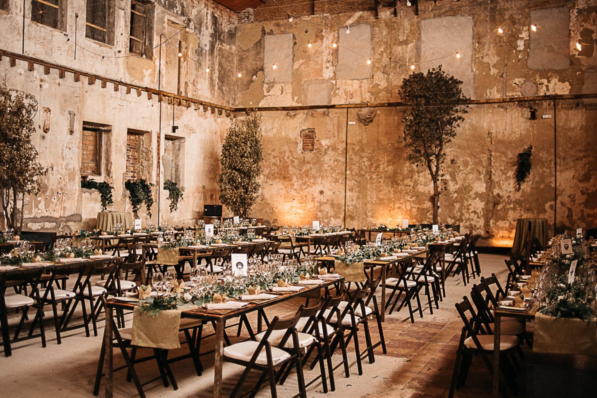 Resale - Commercial - Rubi