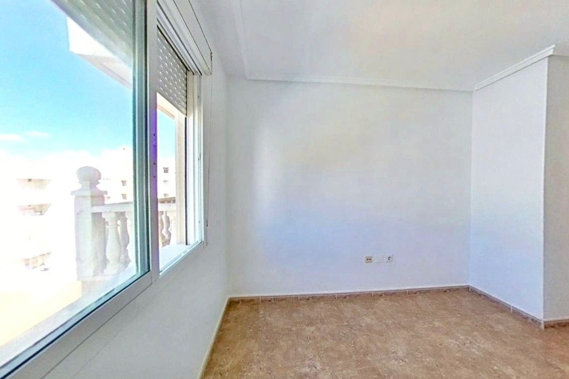 Resale - Commercial - Torrevieja