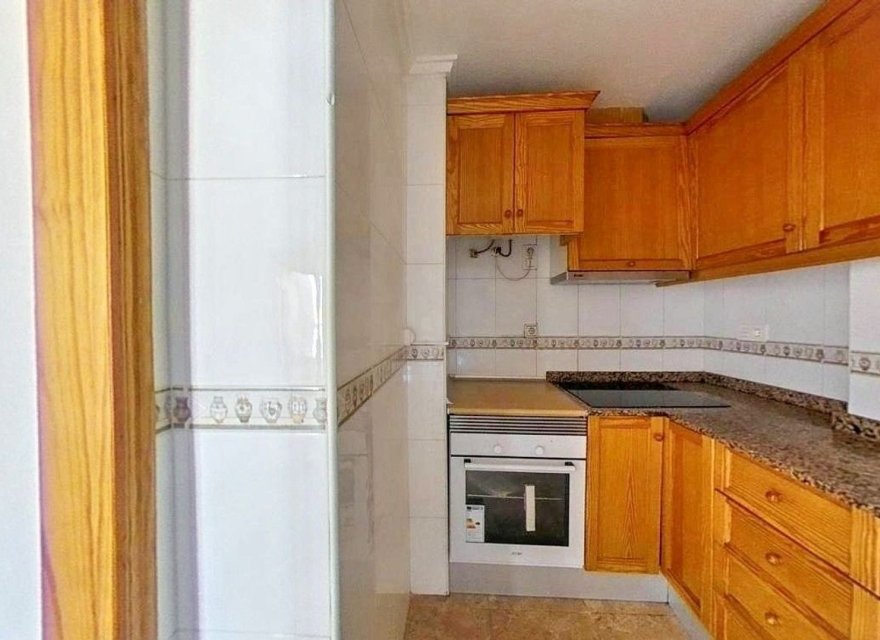 Resale - Commercial - Torrevieja