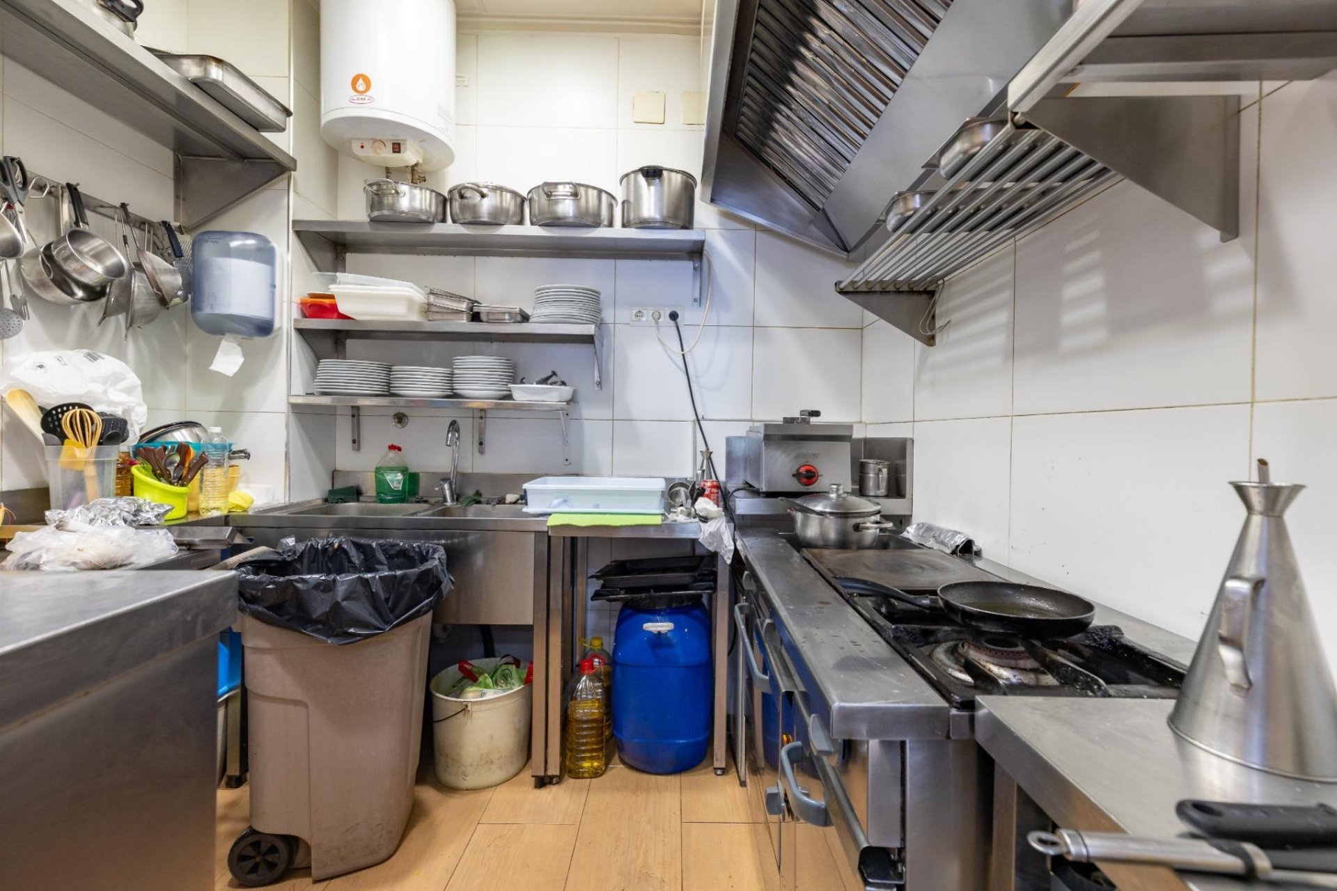 Resale - Commercial - Valencia - Benimamet