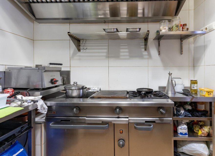 Resale - Commercial - Valencia - Benimamet