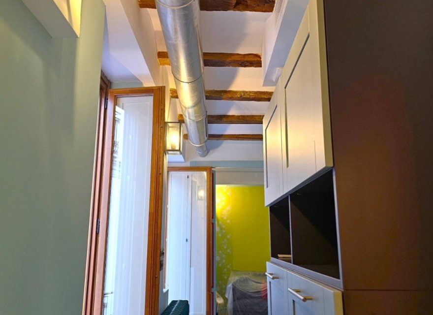 Resale - Commercial - Valencia - Centro