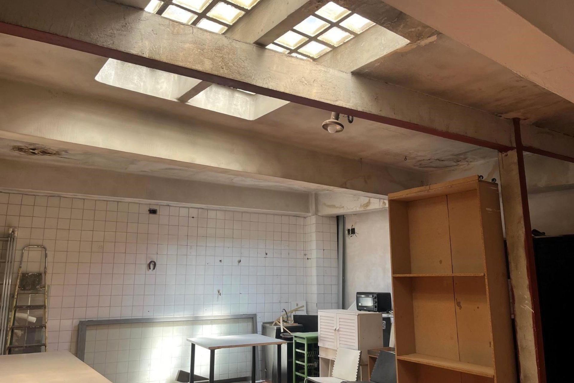 Resale - Commercial - Valencia - Patraix