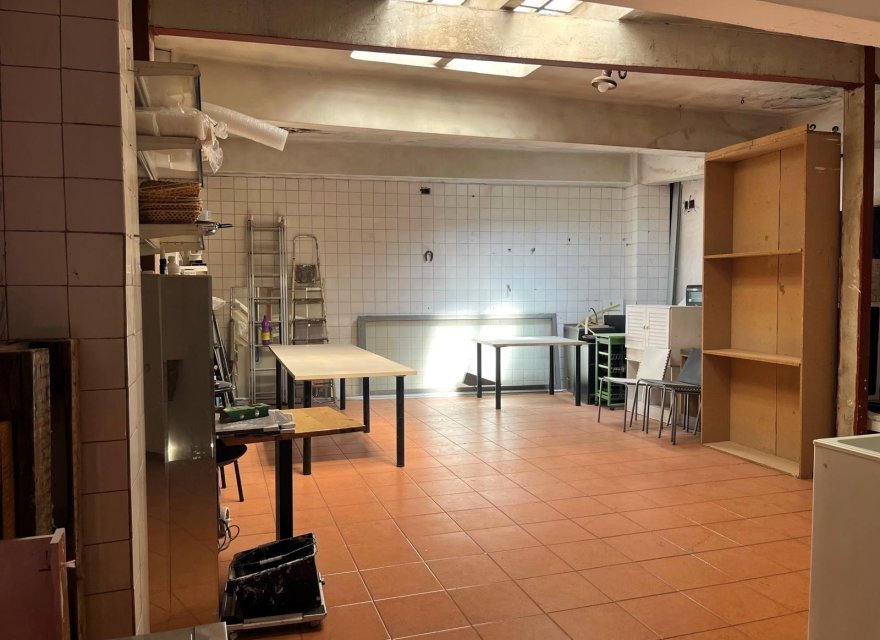 Resale - Commercial - Valencia - Patraix