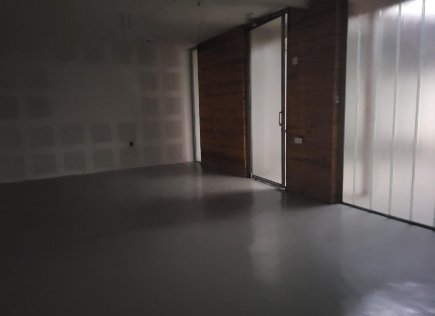 Resale - Commercial - Valencia