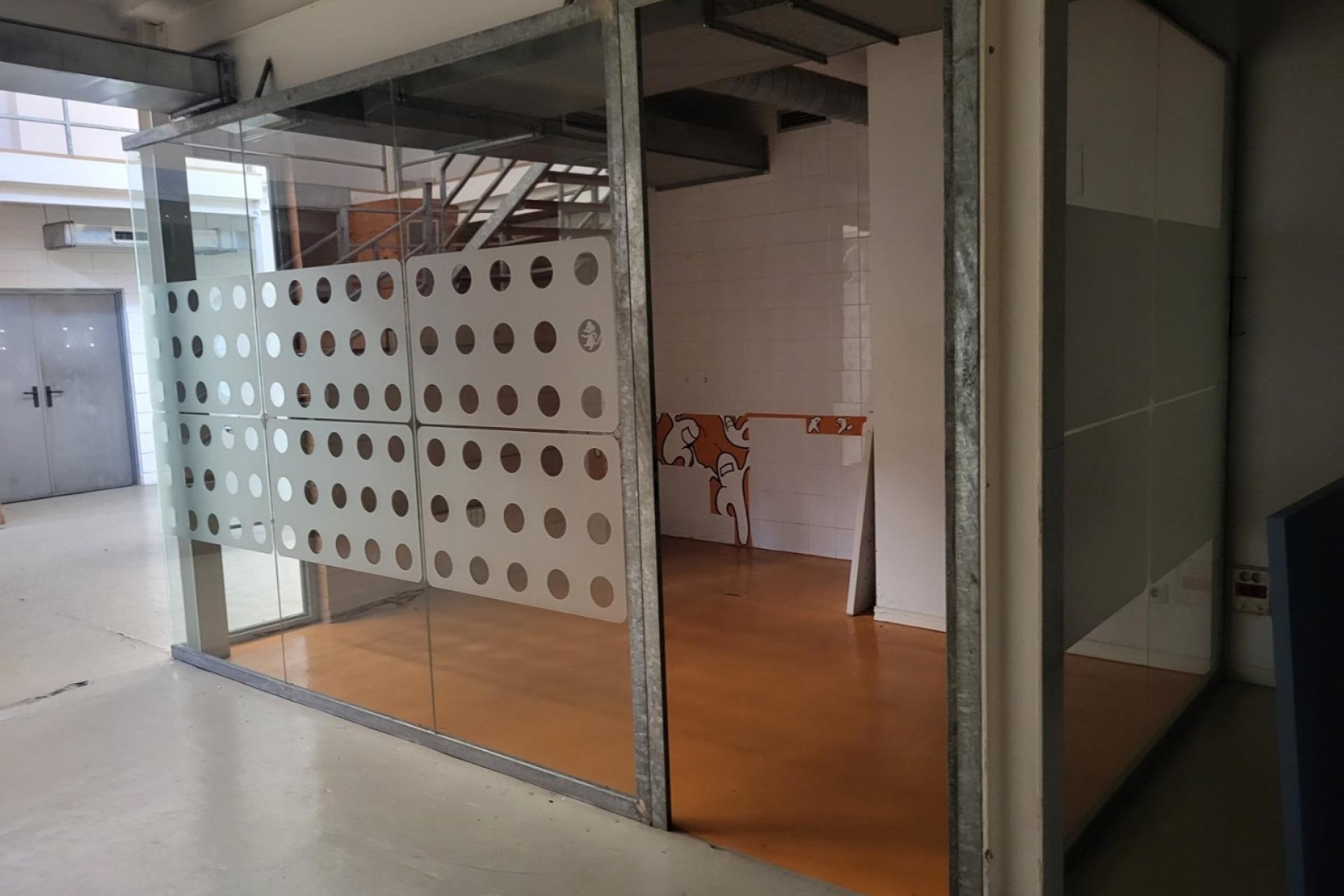 Resale - Commercial - Valencia