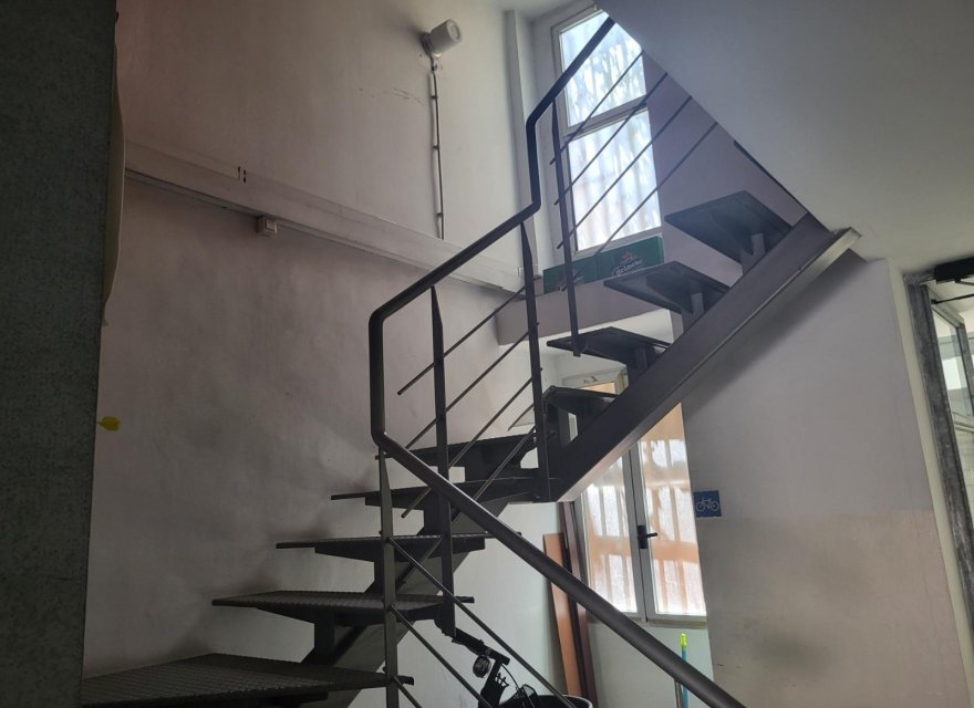 Resale - Commercial - Valencia