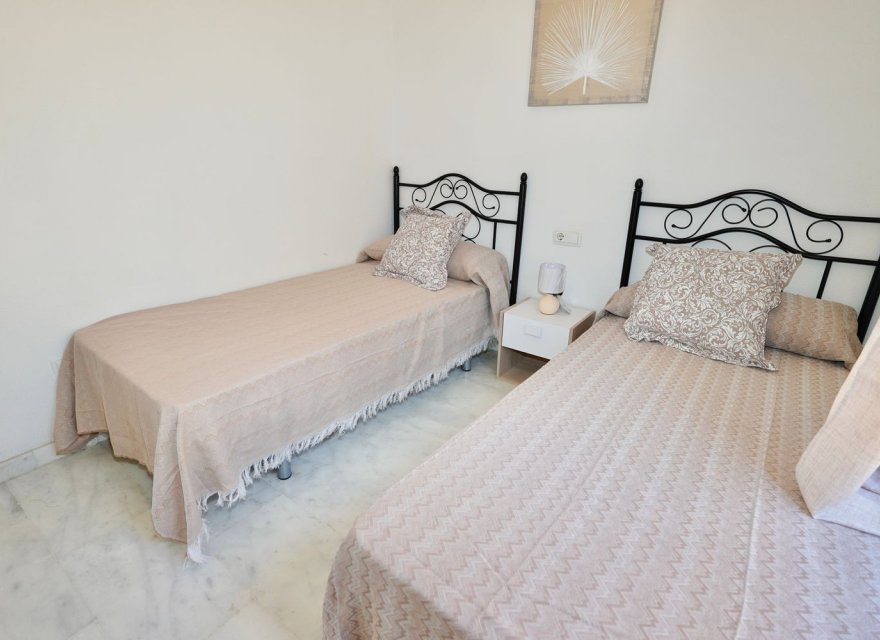 Resale - Duplex - Algorfa  - Castillo De Montemar