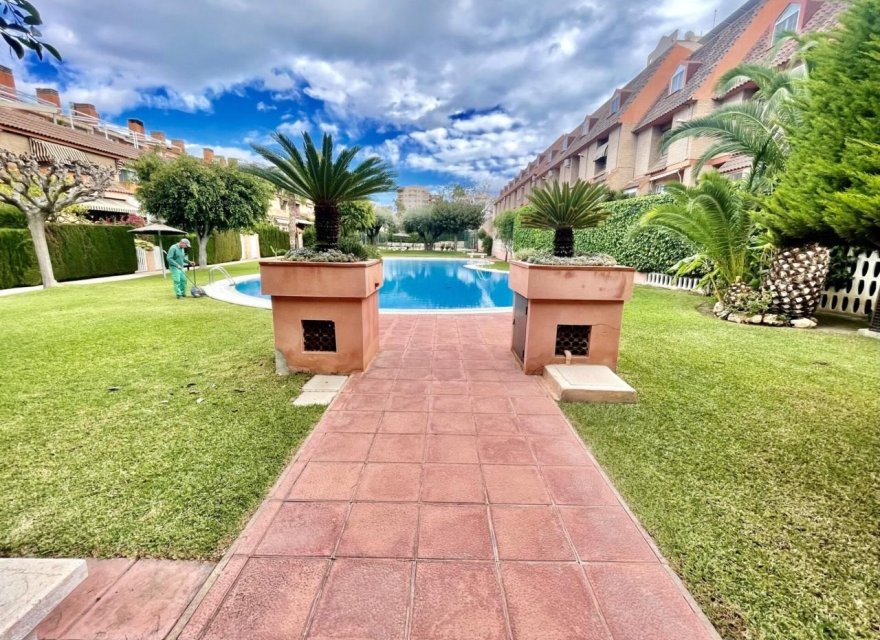 Resale - Duplex - Alicante (San Juan) - Cabo de las Huertas