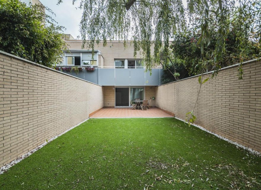 Resale - Duplex - Diagonal Mar