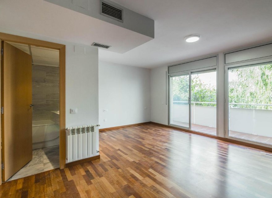 Resale - Duplex - Diagonal Mar